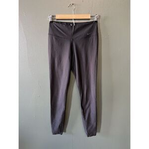 Nike Dri-Fit Women’s Leggings Size Small Black Skinny Tight 849995-010